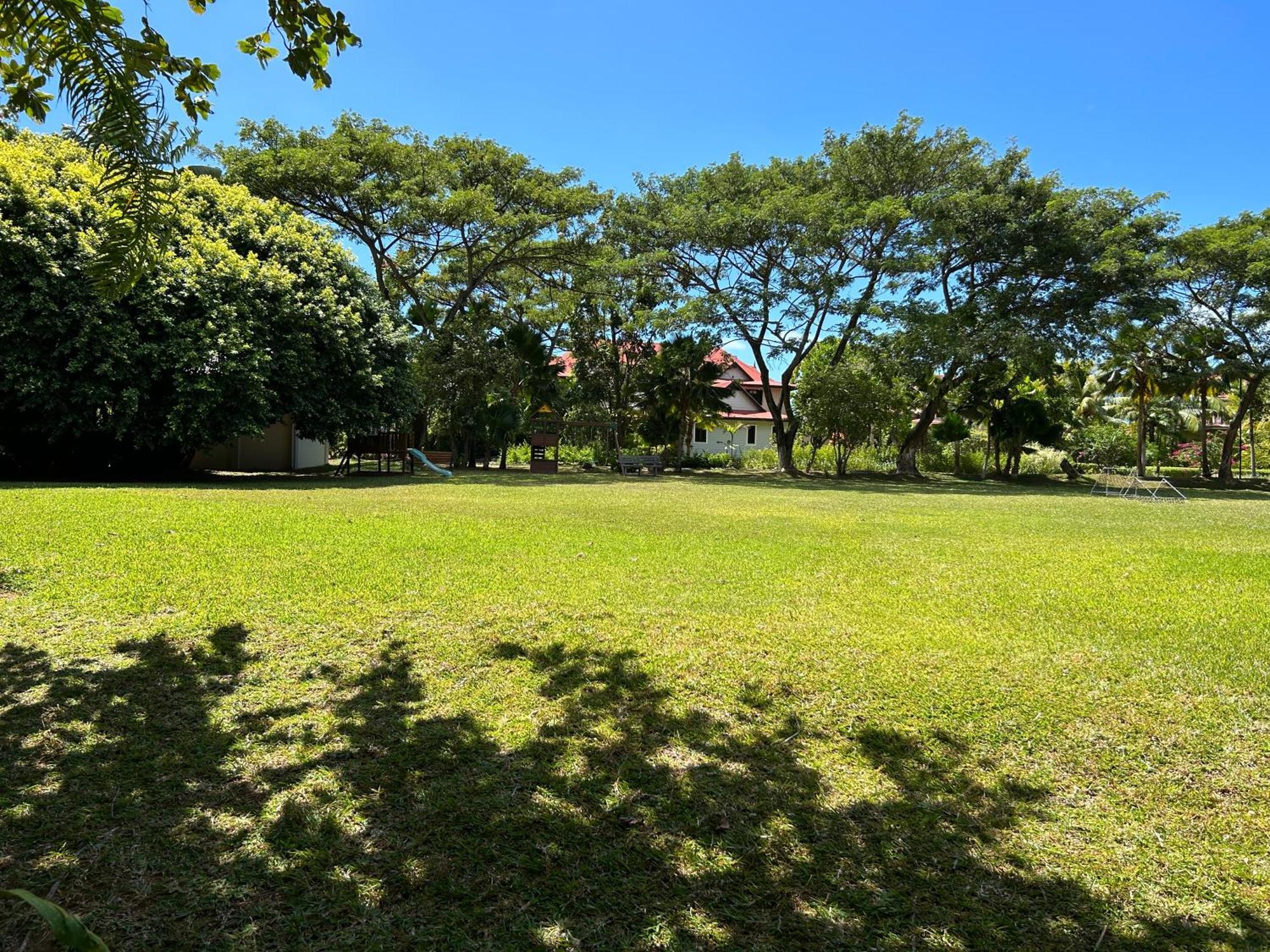 Eden Island Apartman Kültér fotó